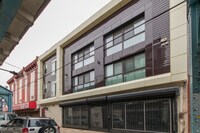 2206 N Front St - 10