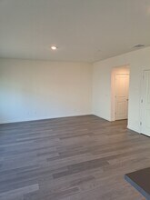 5009 Star Dance Cir in Roseville, CA - Building Photo - Building Photo