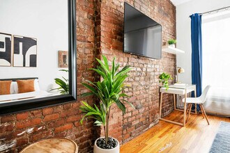 240 E 26th St in New York, NY - Building Photo - Building Photo