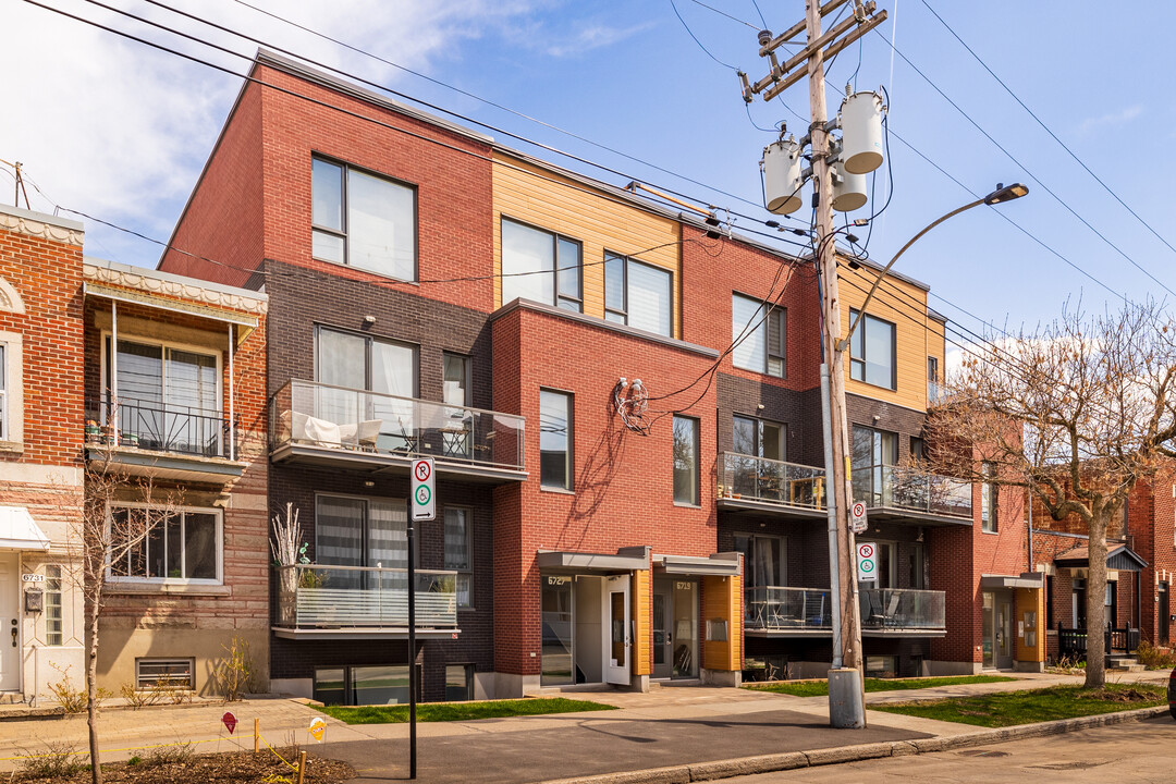 6711-6727 Garnier St in Montréal, QC - Building Photo