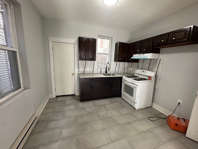 4018 N Darien St in Philadelphia, PA - Building Photo - Building Photo