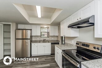 1711 Barker St NE in Palm Bay, FL - Building Photo - Building Photo