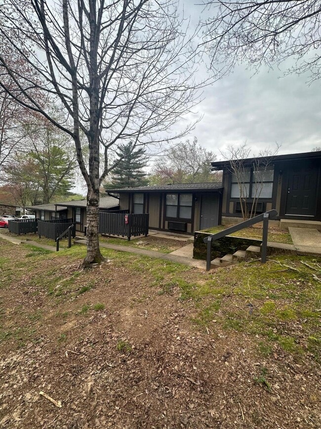 3705 Adkisson Dr NW in Cleveland, TN - Building Photo - Building Photo