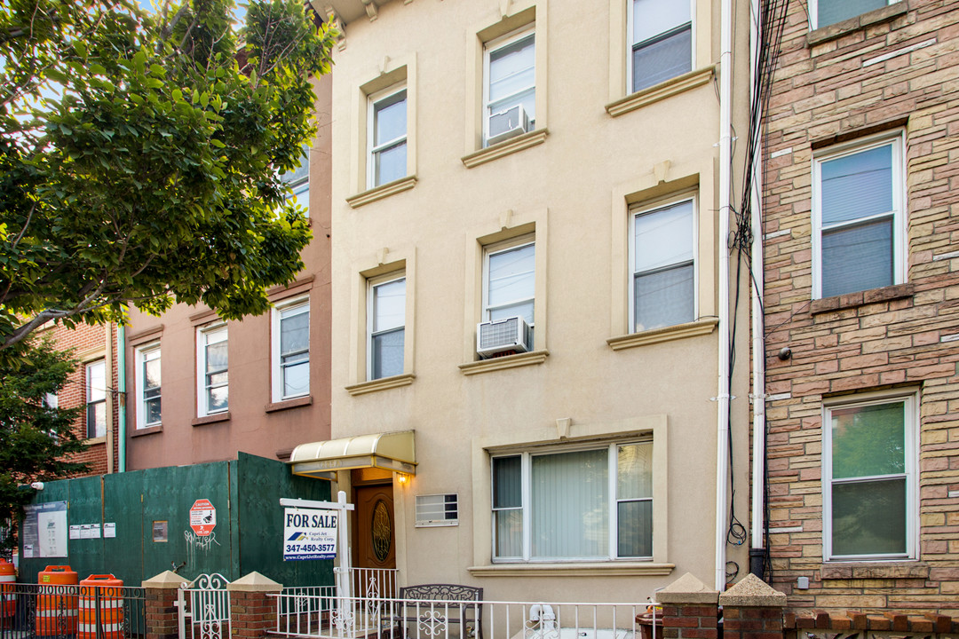 285A Kingsland Ave in Brooklyn, NY - Building Photo