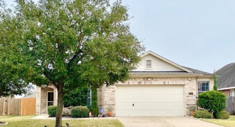 property at 17518 Stamford Oaks Dr