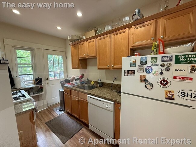 property at 3 A Lakeview St