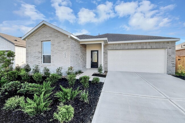 property at 16310 Chestnut Hvn Ln