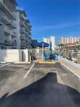 3770 NE 171 St in Miami, FL - Building Photo - Building Photo