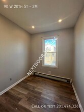 90 W 20th St in Bayonne, NJ - Building Photo - Building Photo