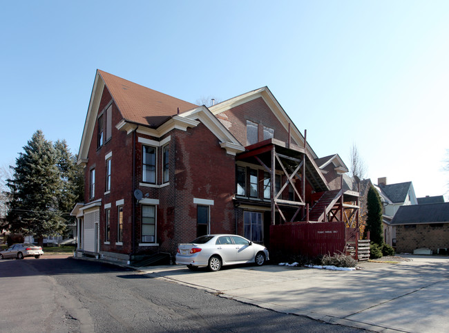 8-10 Franklin St in Greenville, PA - Foto de edificio - Building Photo