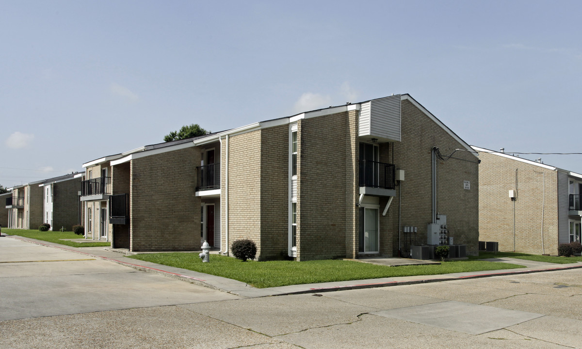 Ridgefield Apartments in Marrero, LA - Foto de edificio