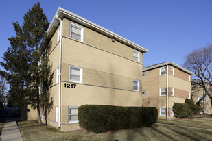 1217-1301 E Roosevelt Rd Apartments