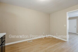 11209 Dayton Pike in Soddy Daisy, TN - Building Photo - Building Photo