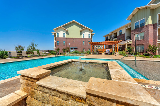 The Vineyards at Monterey in Lubbock, TX - Foto de edificio - Building Photo