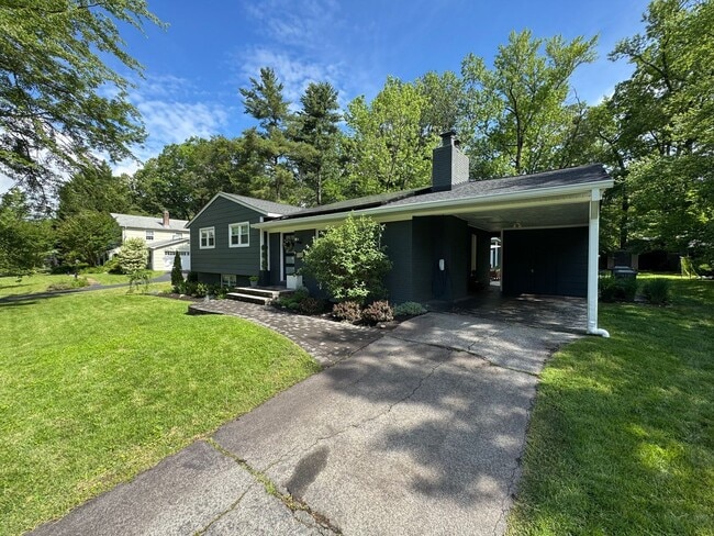 4422 Neptune Dr in Alexandria, VA - Building Photo - Building Photo