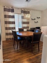 2725 E Mine Creek Rd in Phoenix, AZ - Building Photo