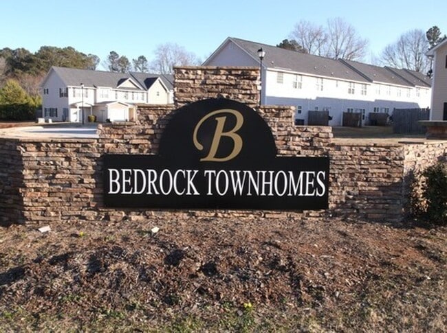 407 Bedrock Pl in Temple, GA - Building Photo - Building Photo