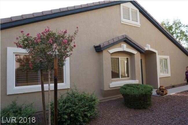 10191 Birch Bluff Ln in Las Vegas, NV - Building Photo - Building Photo