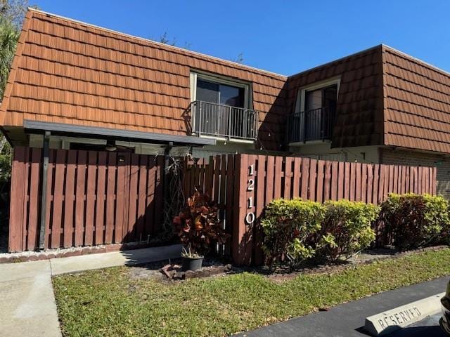 property at 1210 SW 118th Ter