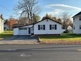 80 Allentown Rd in Parsippany Troy Hills, NJ - Building Photo