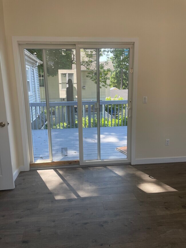 97 Margaretta Ct Rentals in Staten Island, NY