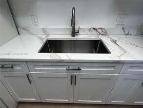 7124 Southgate Blvd in Tamarac, FL - Building Photo - Building Photo