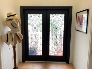 7971 NW 186th Terrace in Hialeah, FL - Building Photo - Building Photo