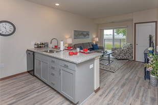 Bluffview Estates 55+ Senior Community in Winona, MN - Building Photo