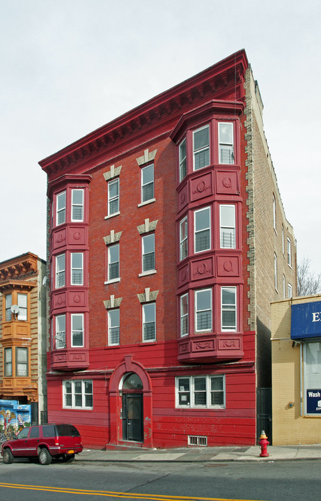 159 Elm St in Yonkers, NY - Building Photo