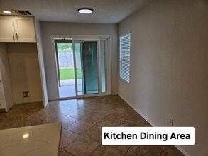 1060 E Appaloosa Rd in Gilbert, AZ - Building Photo - Building Photo