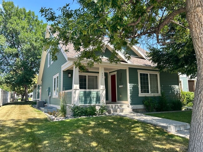 property at 845 Avenue E