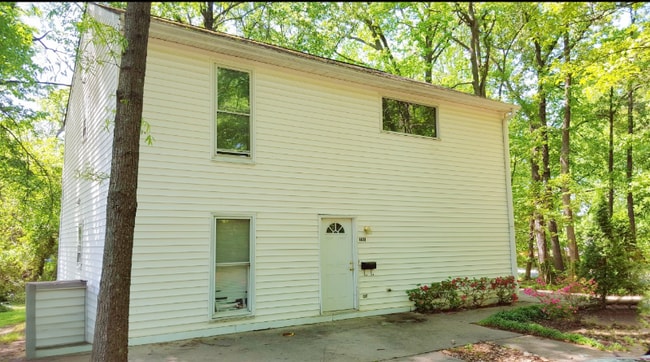 property at 1421 Bogart St