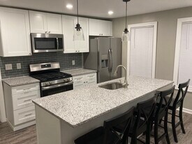 211 Pitman Ave, Unit B in Pitman, NJ - Building Photo