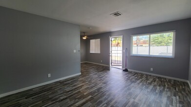 2500 Bassler St in North Las Vegas, NV - Building Photo - Building Photo