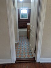 2914 Harper Street, Unit Apt B in Berkeley, CA - Building Photo - Building Photo