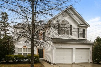 4004 Houldsworth Dr in Charlotte, NC - Foto de edificio - Building Photo