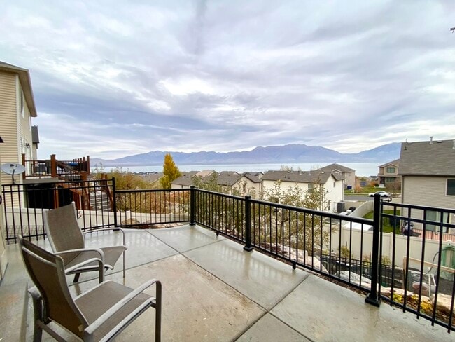 property at 3558 Sharp Shinned Trail