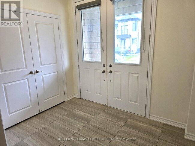 24 Del Grappa St in Caledon, ON - Building Photo - Building Photo