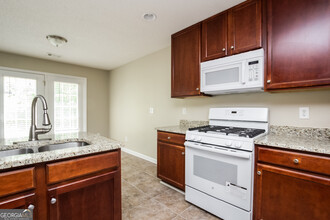 3392 Sable Chase Ln in Atlanta, GA - Building Photo - Building Photo