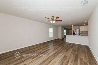 5917 Silver Moonlight Dr in Palmetto, FL - Building Photo - Building Photo