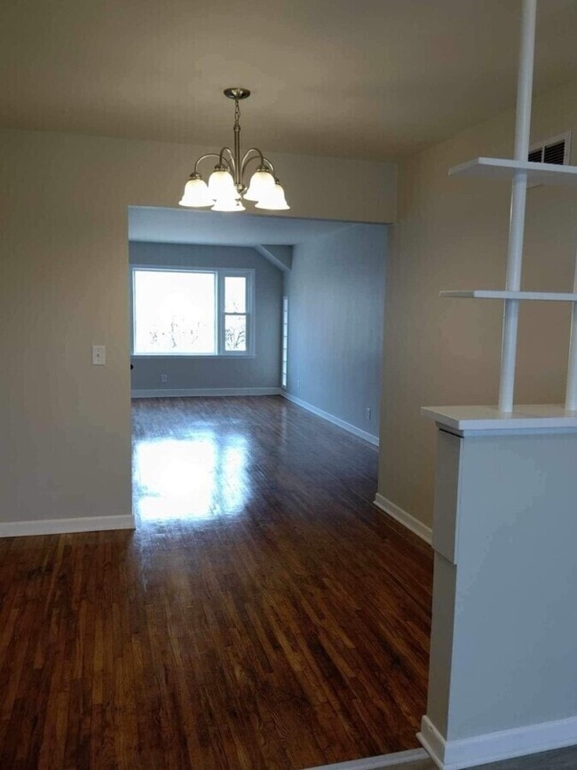 217 W Cass St in Greenville, MI - Building Photo - Building Photo