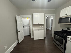 105 Public Sq, Unit 4 in Lagrange, OH - Building Photo - Building Photo