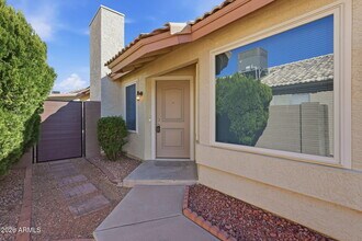 3030 E Topeka Dr in Phoenix, AZ - Building Photo - Building Photo