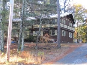 201 Route 16B in Center Ossipee, NH - Foto de edificio