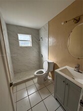 2856 NW 14th St in Fort Lauderdale, FL - Building Photo - Building Photo