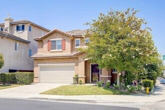 26191 Cypress Union Ln in Murrieta, CA - Building Photo - Building Photo