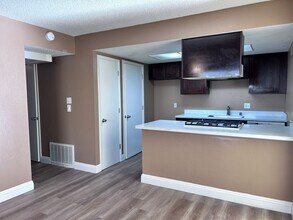 9137-9139 Tuolumne Dr in Sacramento, CA - Building Photo - Building Photo