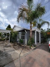 10175 Laurel Canyon Blvd in Los Angeles, CA - Building Photo - Building Photo