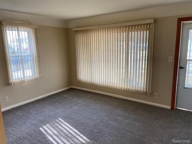 4863 Niagara St in Wayne, MI - Building Photo - Building Photo