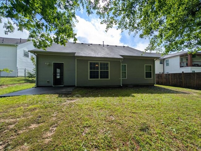 2047 Mulberry Ln in Lithonia, GA - Building Photo - Building Photo